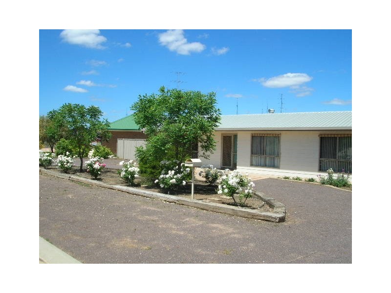 27 Furner Crescent, Port Hughes SA 5558