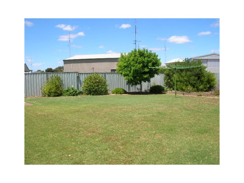 27 Furner Crescent, Port Hughes SA 5558