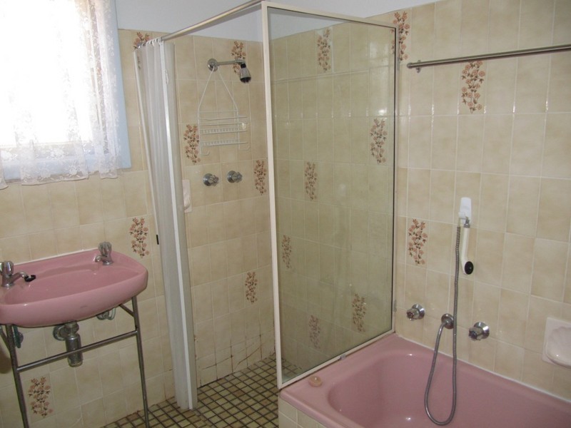 19 Trelawney Street, Moonta Bay SA 5558