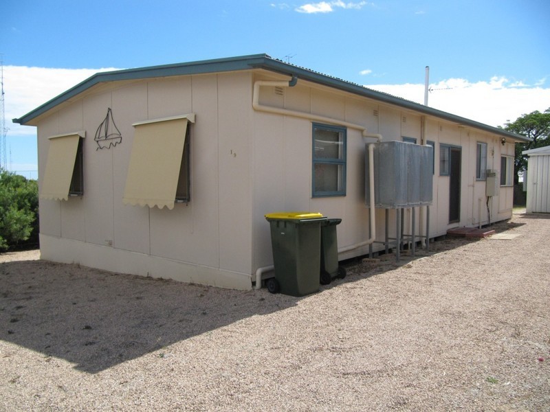 19 Trelawney Street, Moonta Bay SA 5558