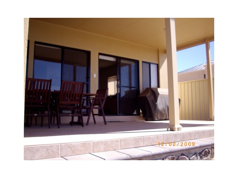 18A Stately Way, Wallaroo SA 5556