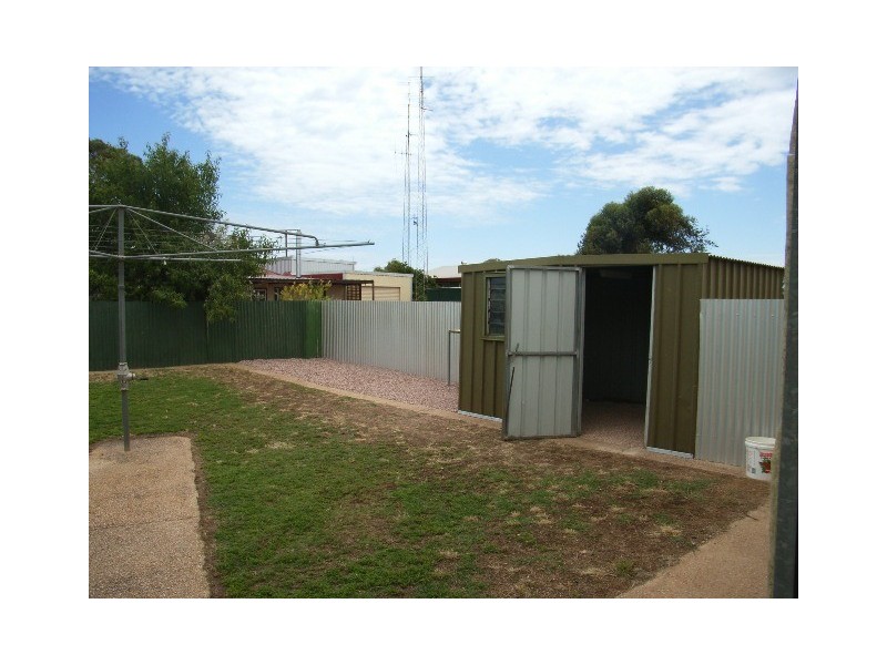 2 Richard Street, Wallaroo SA 5556