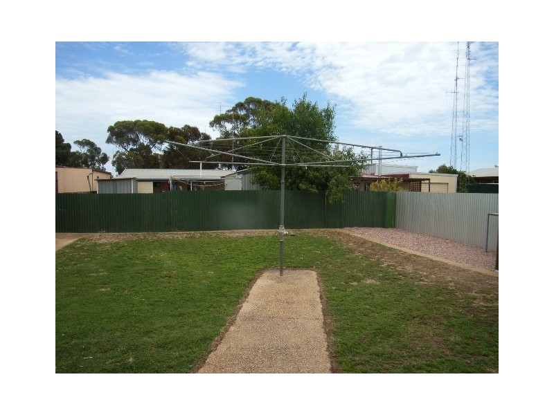 2 Richard Street, Wallaroo SA 5556