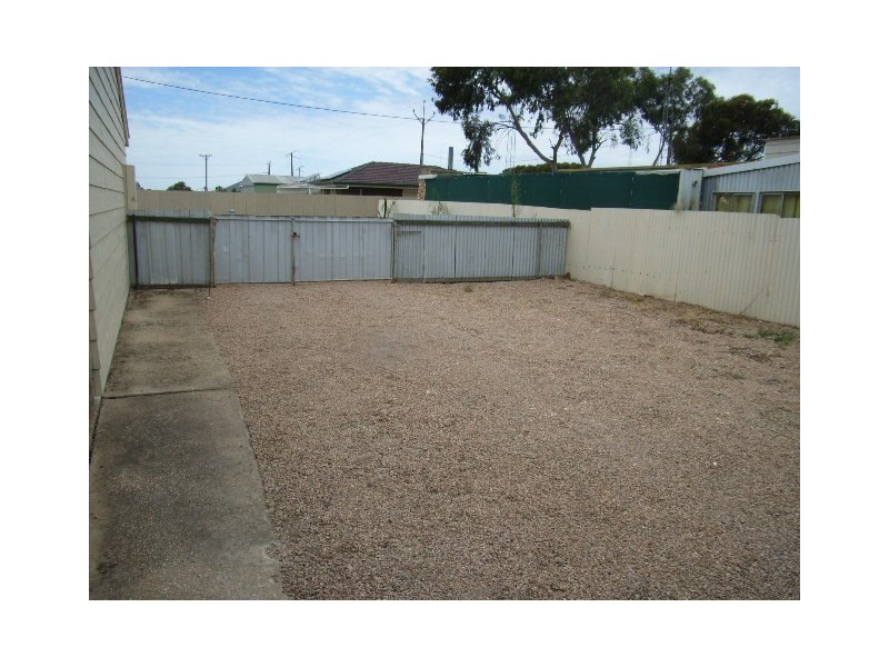 2 Richard Street, Wallaroo SA 5556