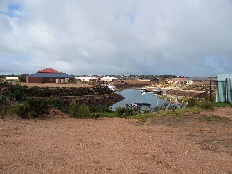 2 Stately Way, Wallaroo SA 5556