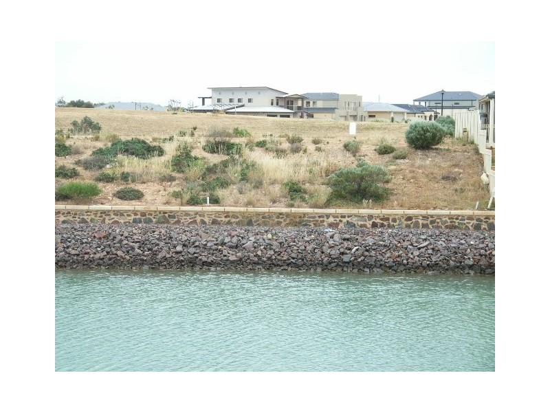 82 Stately Way, Wallaroo SA 5556