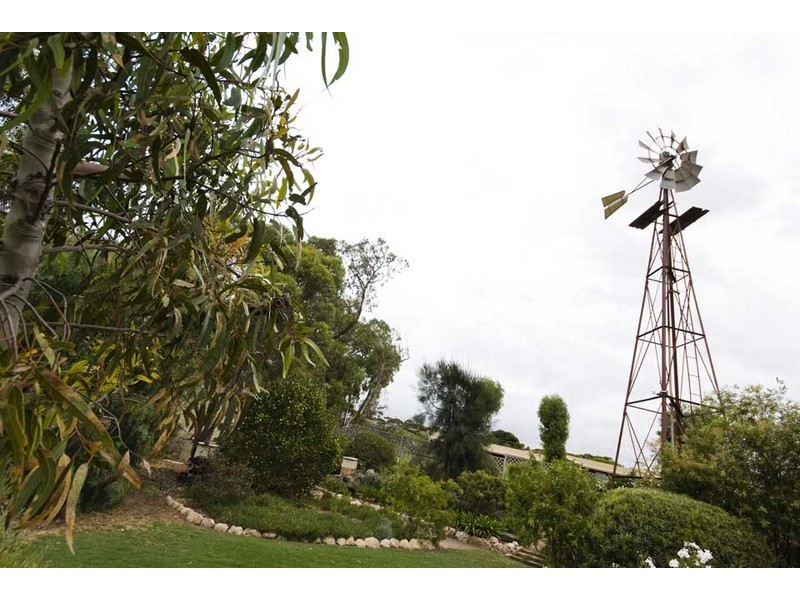 1 Kempe Street, Port Vincent SA 5581