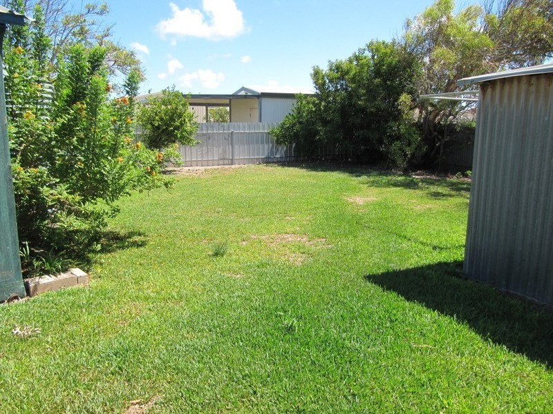 8 Woodforde Drive, Wallaroo SA 5556