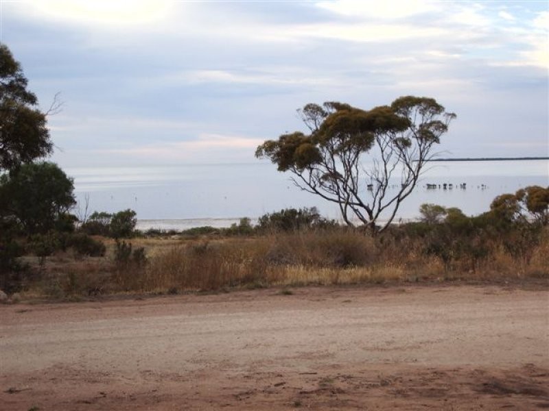 29 Moonta Terrace, Port Clinton SA 5570