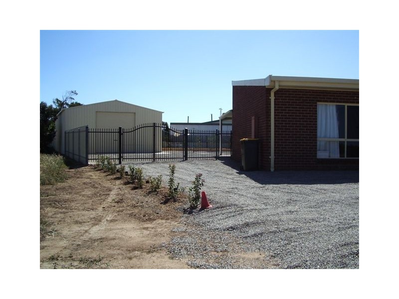 29 Moonta Terrace, Port Clinton SA 5570