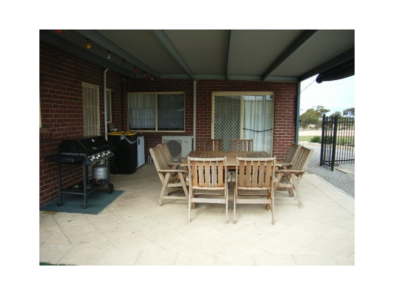 29 Moonta Terrace, Port Clinton SA 5570