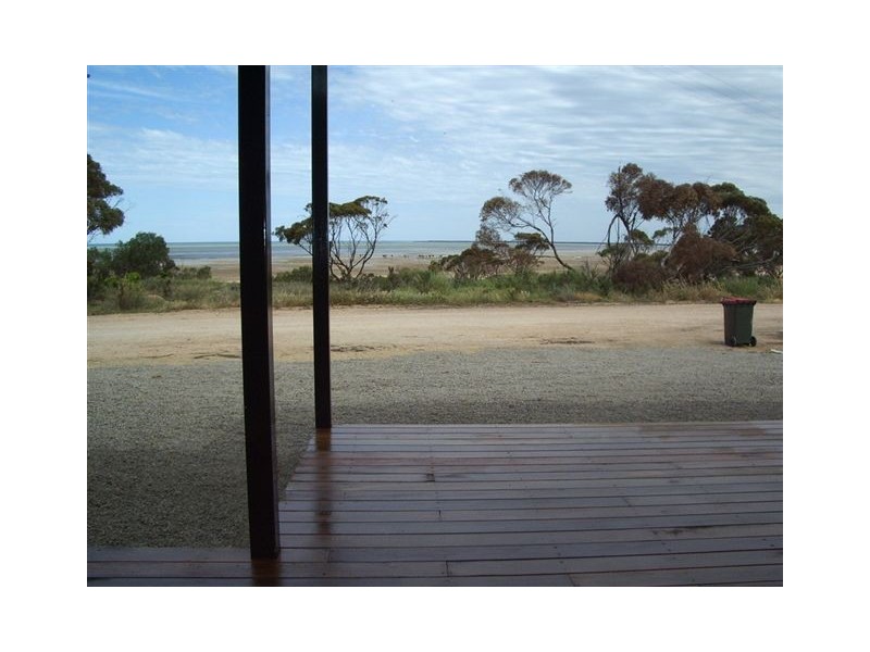 29 Moonta Terrace, Port Clinton SA 5570