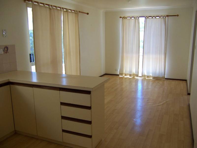 24 Batavia Circle, Kalbarri WA 6536