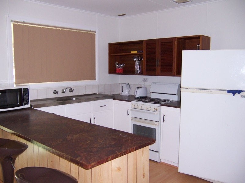 . Sun River Chalet Unit 2, Kalbarri WA 6536