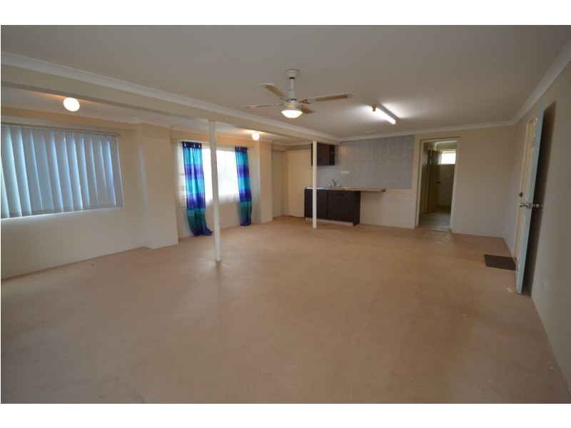 12 Penn Street, Kalbarri WA 6536