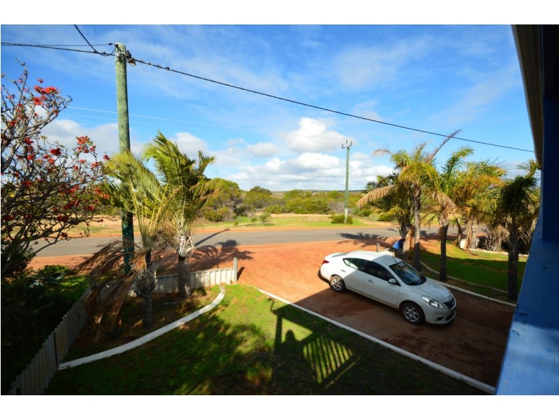 12 Penn Street, Kalbarri WA 6536