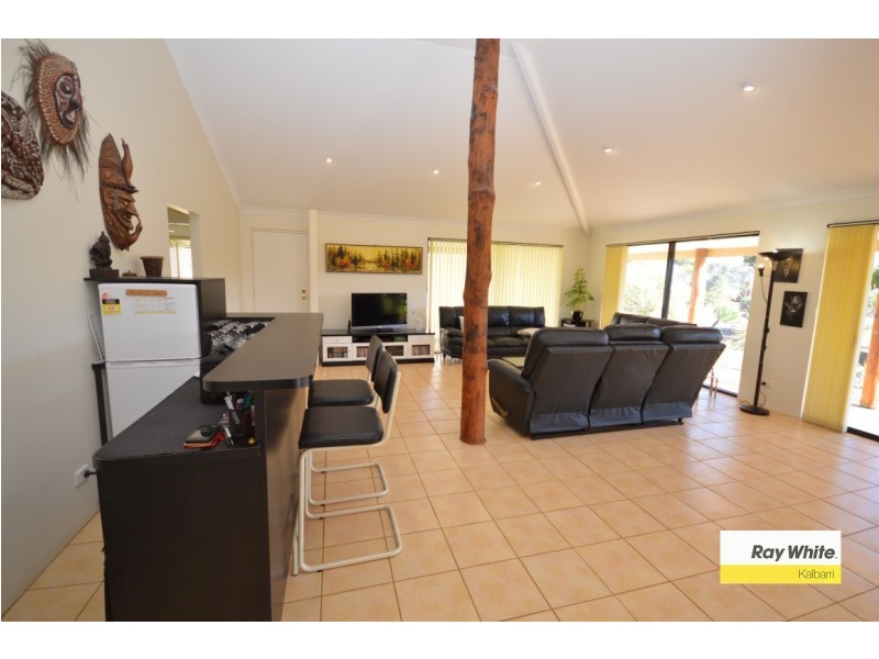 8 Gallant Close, Kalbarri WA 6536