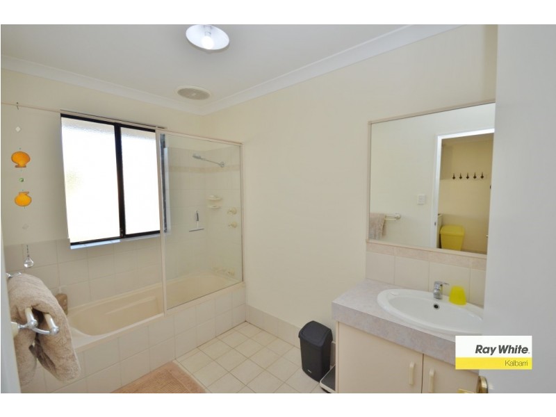 8 Gallant Close, Kalbarri WA 6536