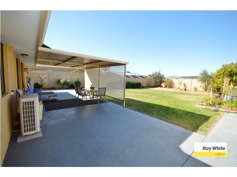 8 Gallant Close, Kalbarri WA 6536