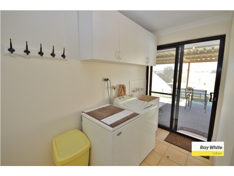 8 Gallant Close, Kalbarri WA 6536