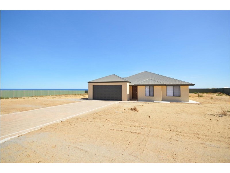 18 Castaway Street, Kalbarri WA 6536