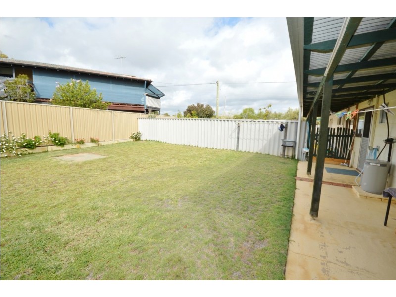 8 B Penn Street, Kalbarri WA 6536