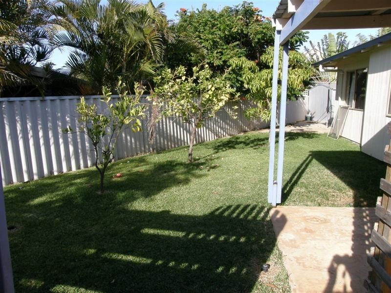 24 Batavia Circle, Kalbarri WA 6536