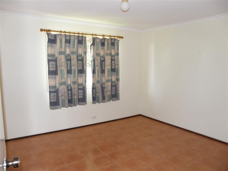 24 Batavia Circle, Kalbarri WA 6536