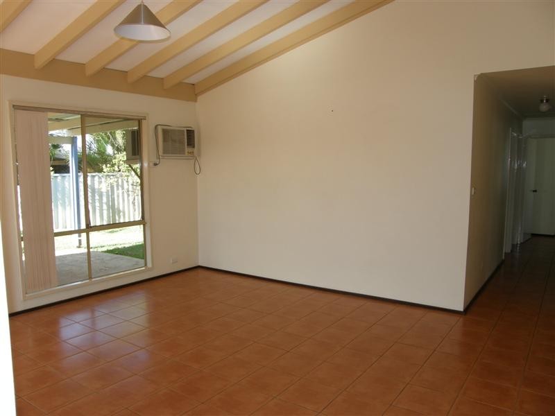 24 Batavia Circle, Kalbarri WA 6536