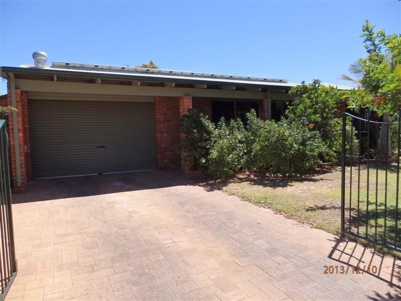 13 Gantheaume Crescent, Kalbarri WA 6536