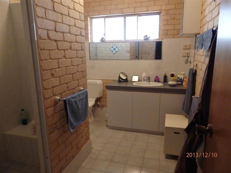 13 Gantheaume Crescent, Kalbarri WA 6536