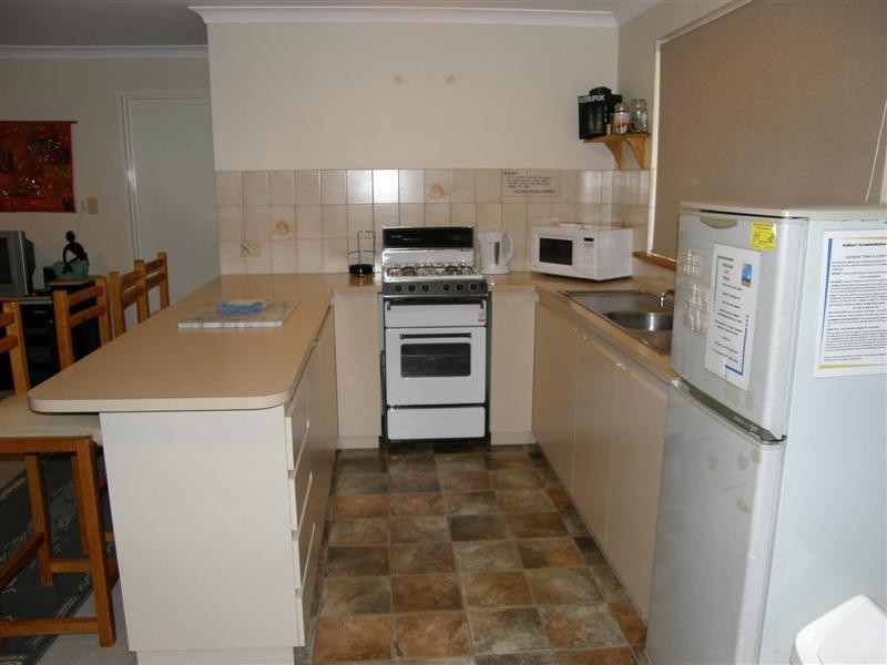 6B Granada Court, Kalbarri WA 6536