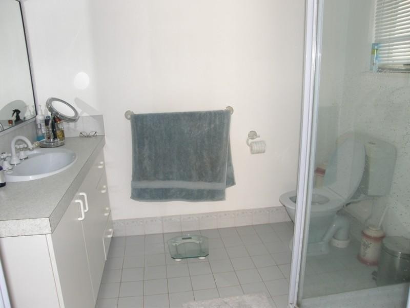 3 Batavia Circle, Kalbarri WA 6536