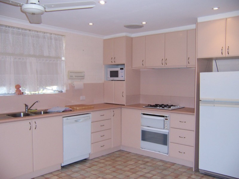 Unit 6 /  116 Nanda Drive – Sun River Chalets, Kalbarri WA 6536