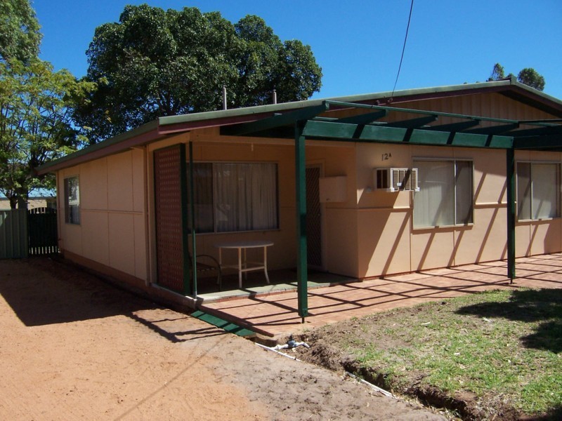 12A/12B Mortimer St – 12A Galahad, 12B Guinevere, Kalbarri WA 6536
