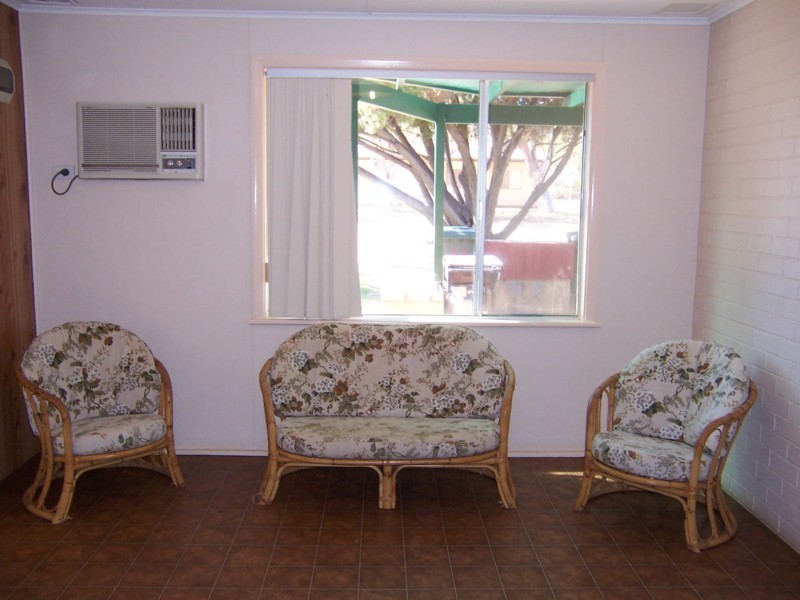 12A/12B Mortimer St – 12A Galahad, 12B Guinevere, Kalbarri WA 6536