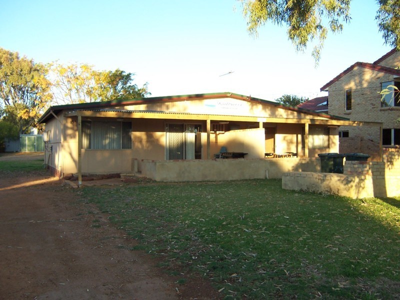 15A/15B Mortimer St – Kalbarri Offshore Units, Kalbarri WA 6536
