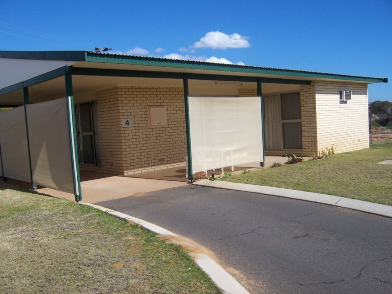 Unit 4 Sun River Chalets, Nanda Drive, Kalbarri WA 6536