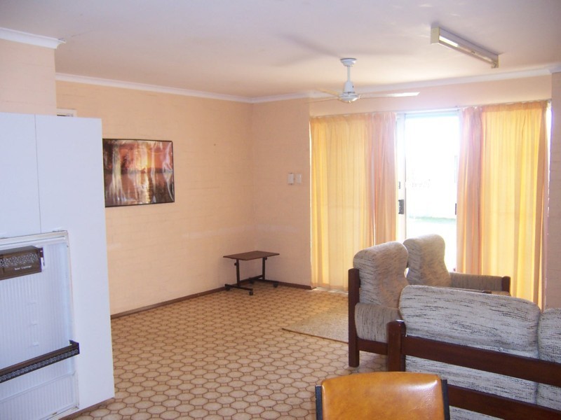 Unit 4 Sun River Chalets, Nanda Drive, Kalbarri WA 6536