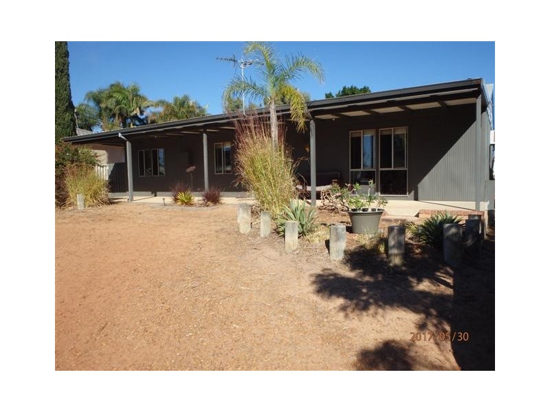 9 Chick Place, Kalbarri WA 6536