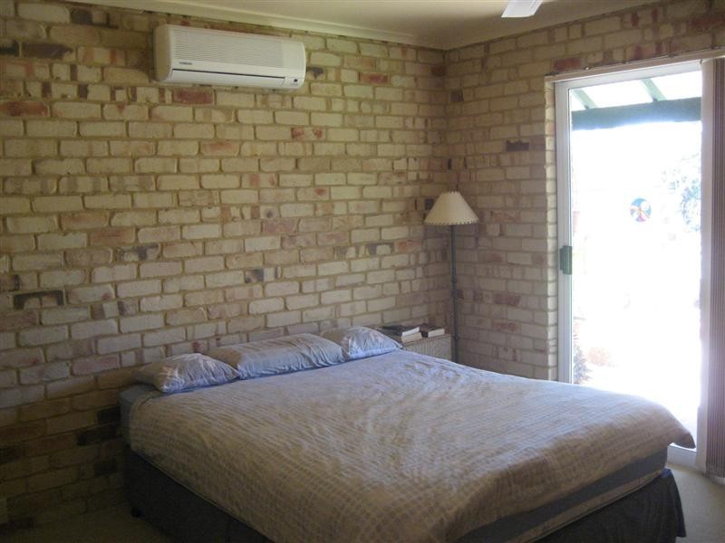 18 Gantheaume Crescent, Kalbarri WA 6536