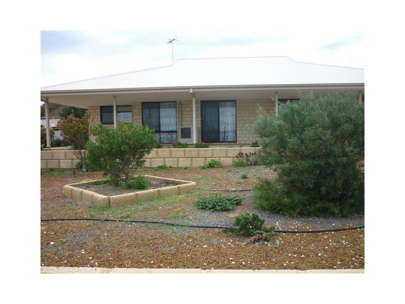 21 Gliddon Avenue, Kalbarri WA 6536