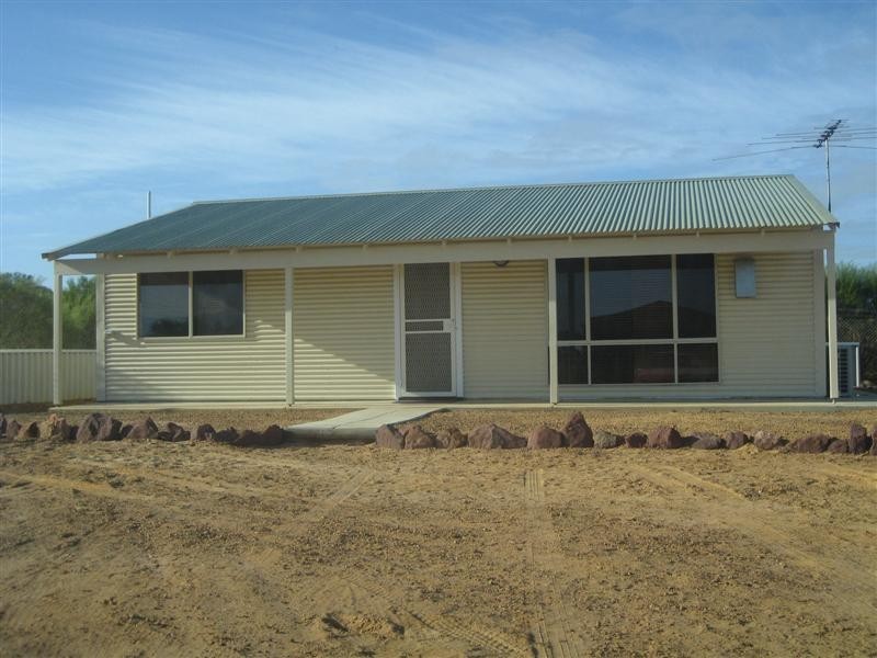 62 Atkinson Crescent, Kalbarri WA 6536