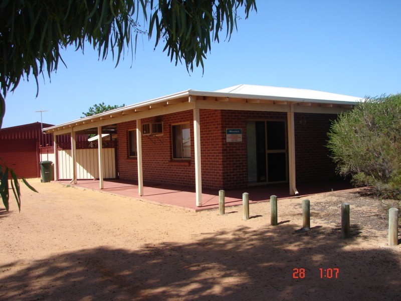 16 Gantheaume Crescent, Kalbarri WA 6536