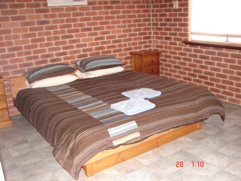 16 Gantheaume Crescent, Kalbarri WA 6536