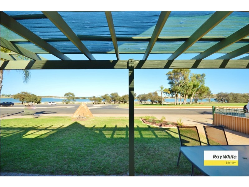 2/130 Grey Street, Kalbarri WA 6536