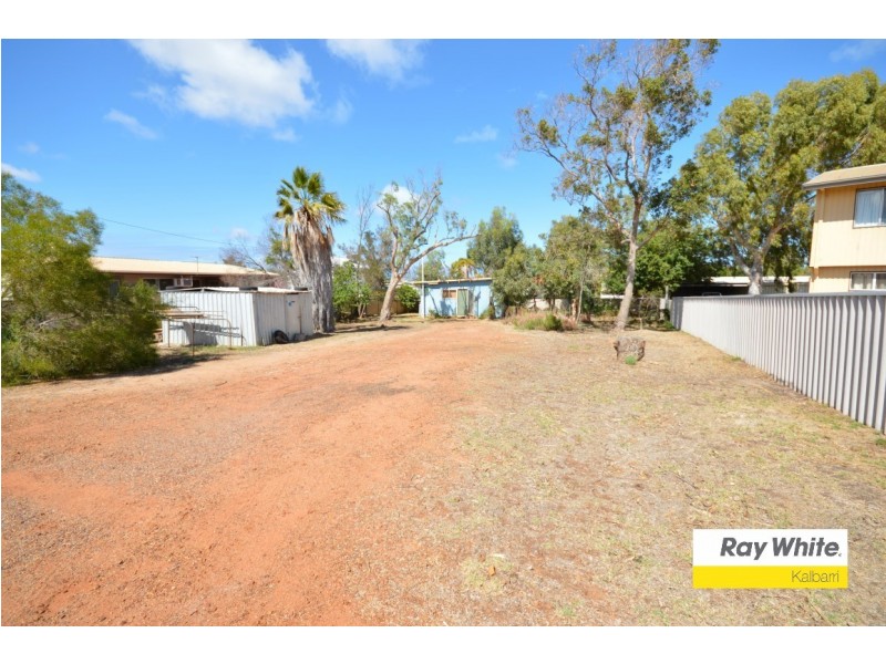 5 Nairn Place, Kalbarri WA 6536