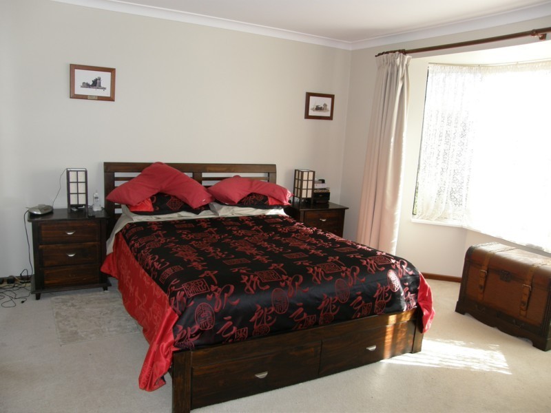 3 Batavia Circle, Kalbarri WA 6536