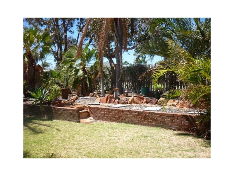 18 Gantheaume, Kalbarri WA 6536