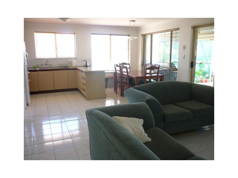 4 Adair Close, Kalbarri WA 6536